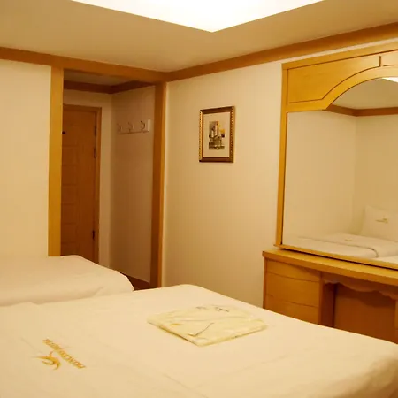 Princess Hotel Seoul Exterior photo